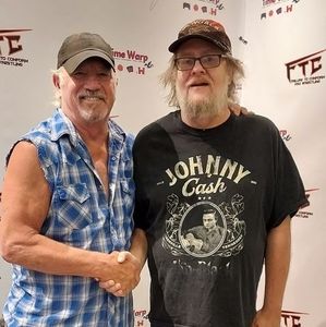 Meet your Posher, Garold